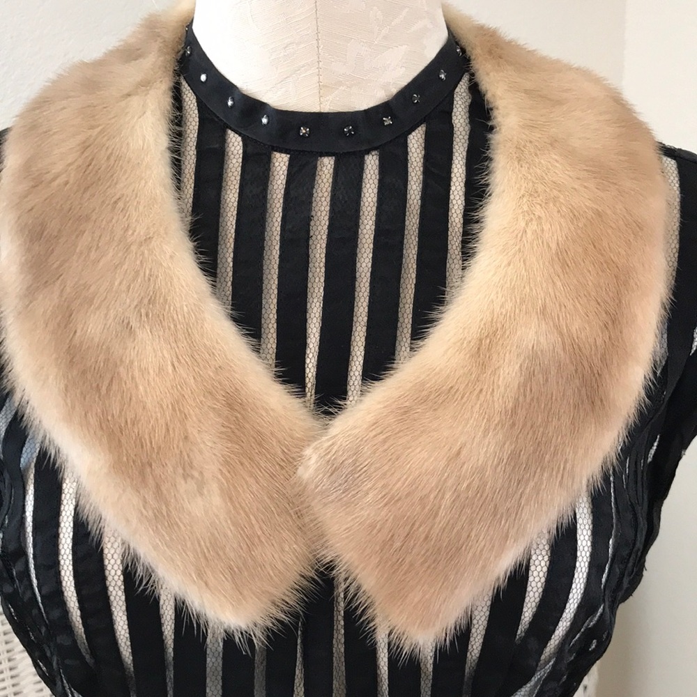 Vintage fur collar